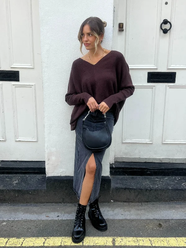 Ella Oversized knitted V Neck Jumper / Chocolate