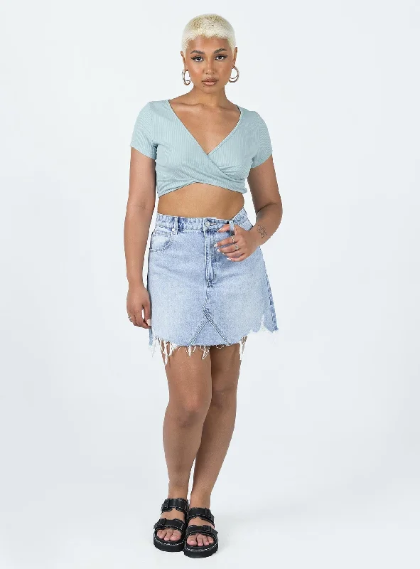 Abrand Aline Skirt Rhonda Rip Mid Wash Denim