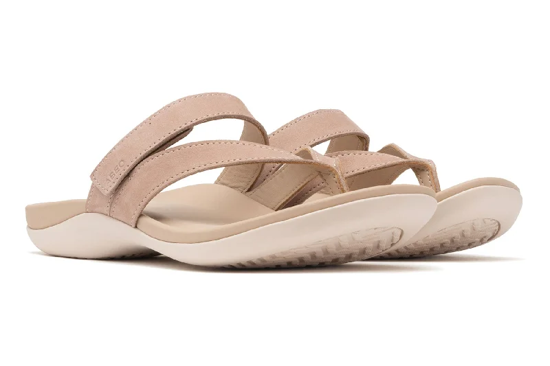 Oasis Thong Sandal