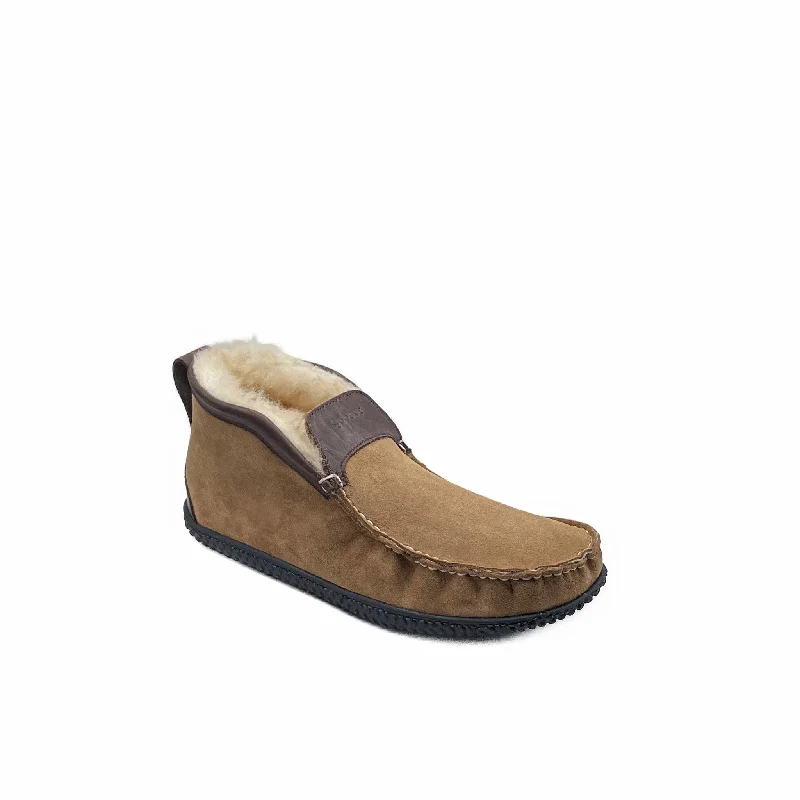 In Stock Women’s Quad ESQ Slipper: Chestnut